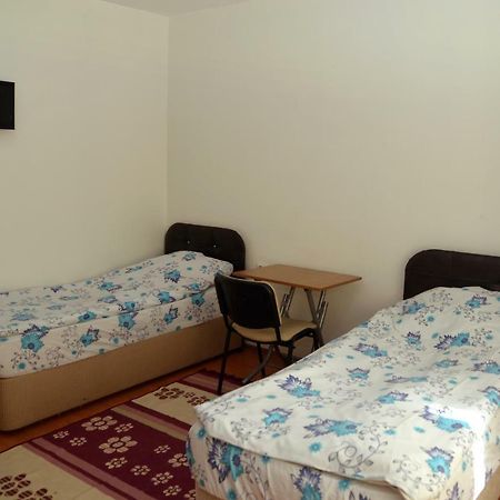 Vatan Yurt Hostel Estambul Exterior foto